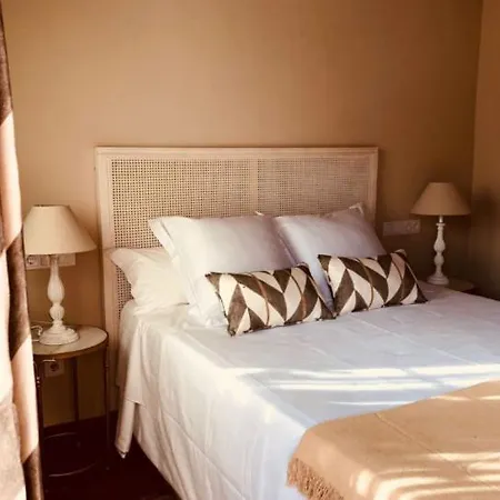 Rural Tejuelas 4* Valdecaballeros