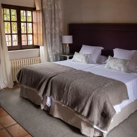 Otel Rural Tejuelas Valdecaballeros