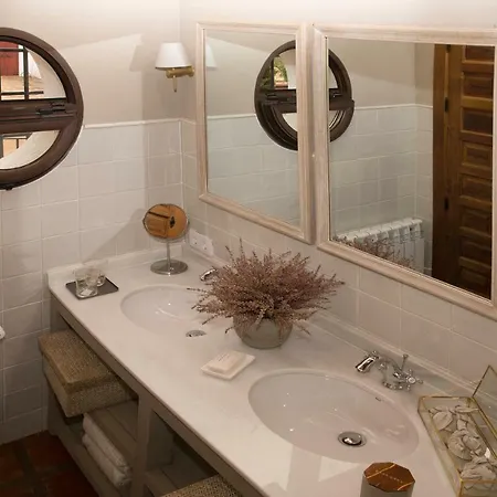 Otel Rural Tejuelas Valdecaballeros