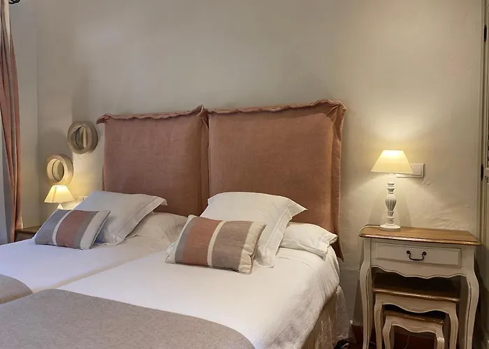 Отель Rural Tejuelas 4*