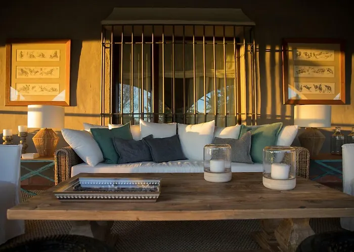 Отель Rural Tejuelas Valdecaballeros