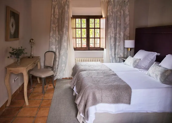 Rural Tejuelas 4* Valdecaballeros