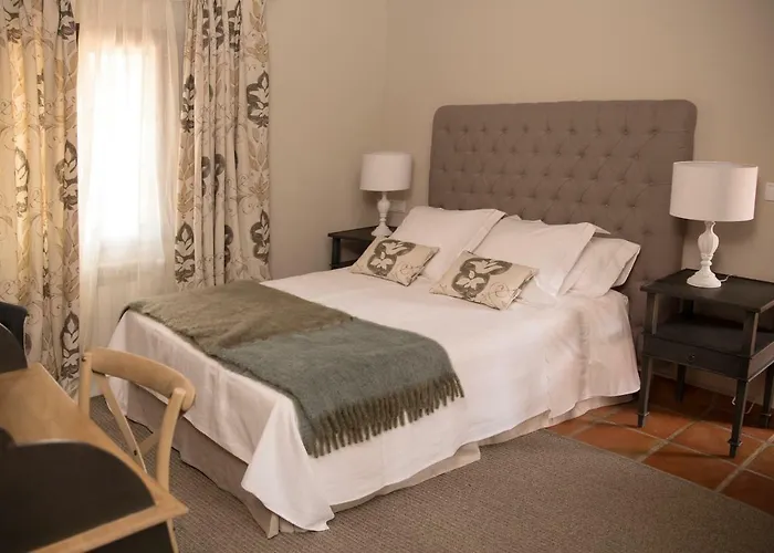 Rural Tejuelas Отель Valdecaballeros